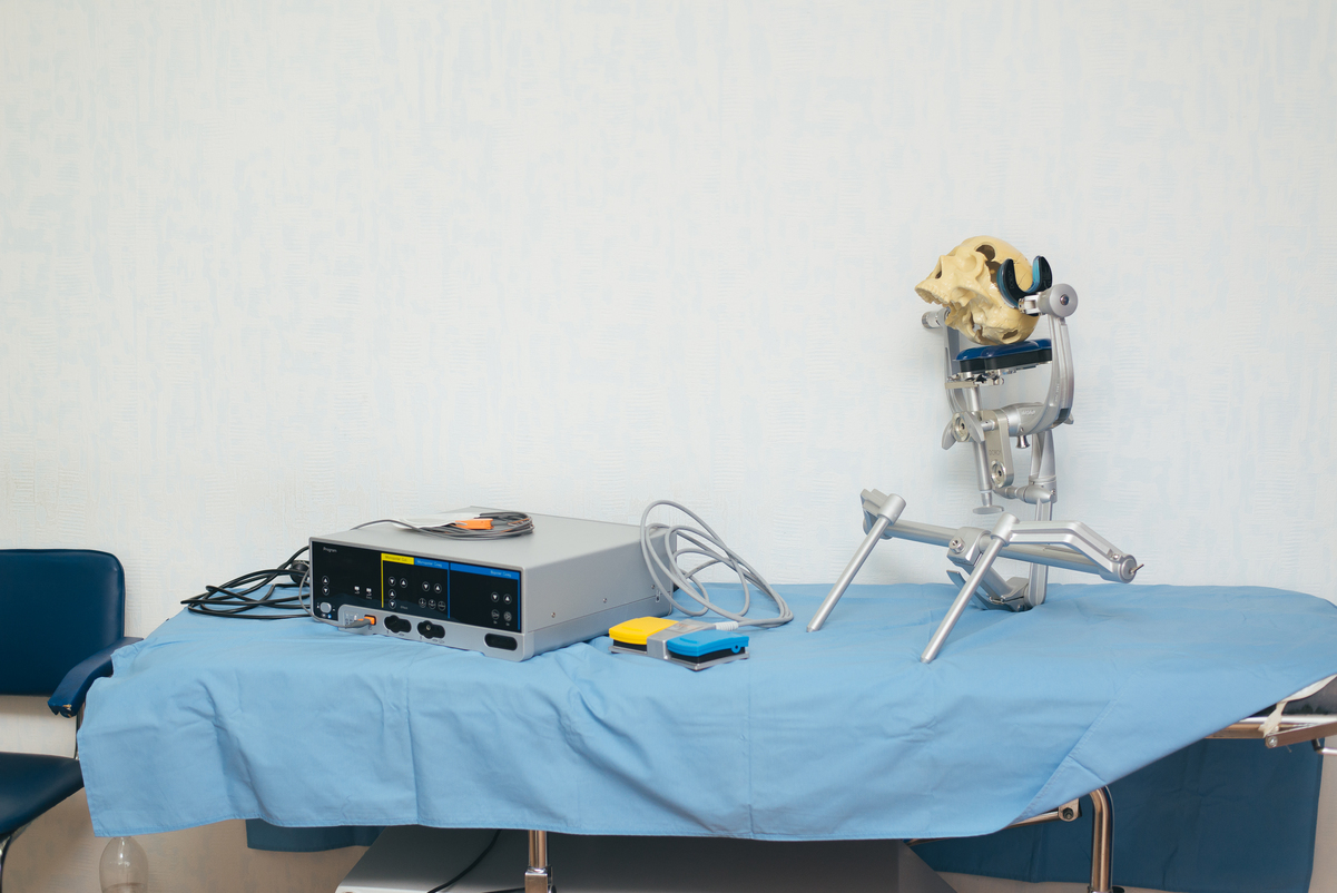 Центр дитячої нейрохірургії у Харкові отримав сучасне обладнання від ГО «Фундація Течія»