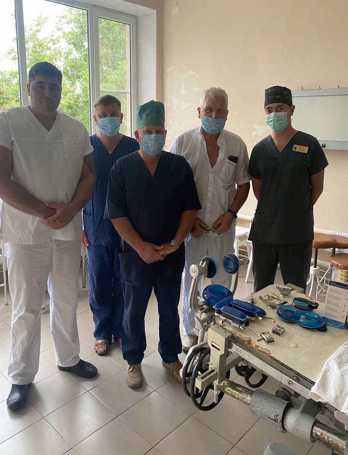 Дві лікарні отримали хірургічне обладнання від «Фундації Течія»